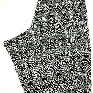 JM Collection Palazzo Pants Black White Geometric